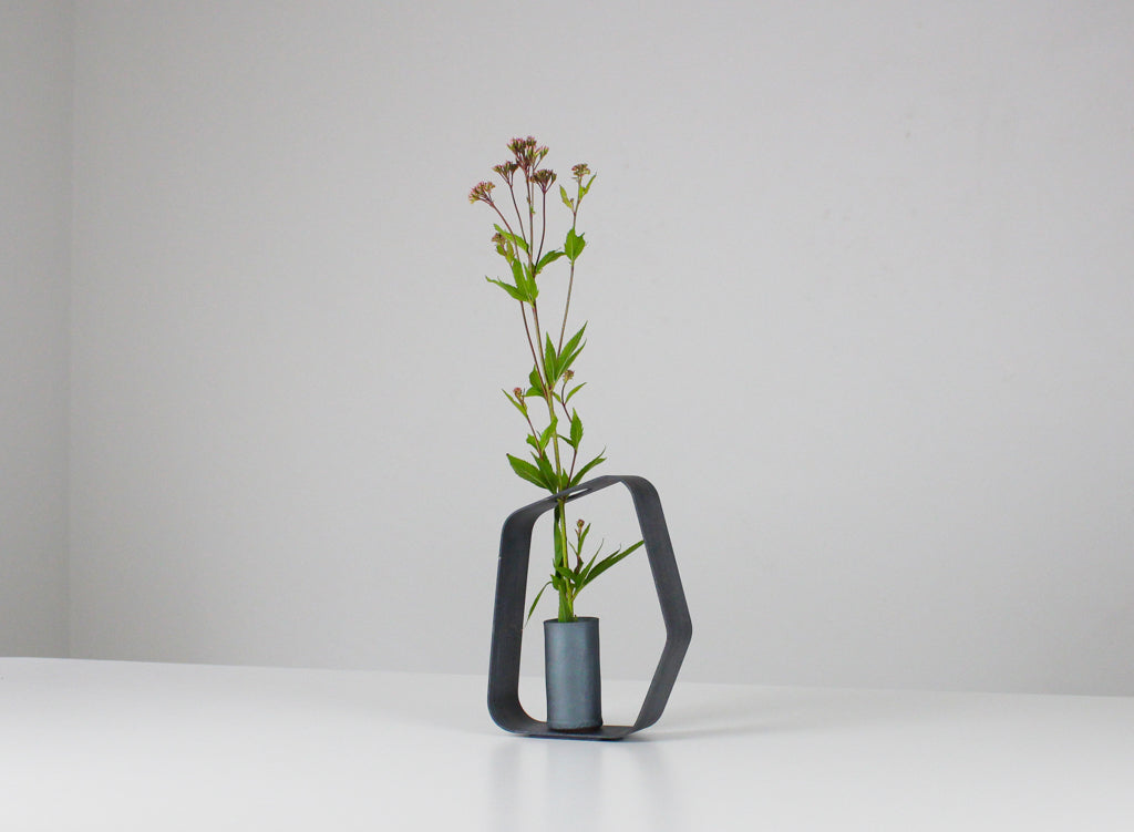 Flower vase - Sasae