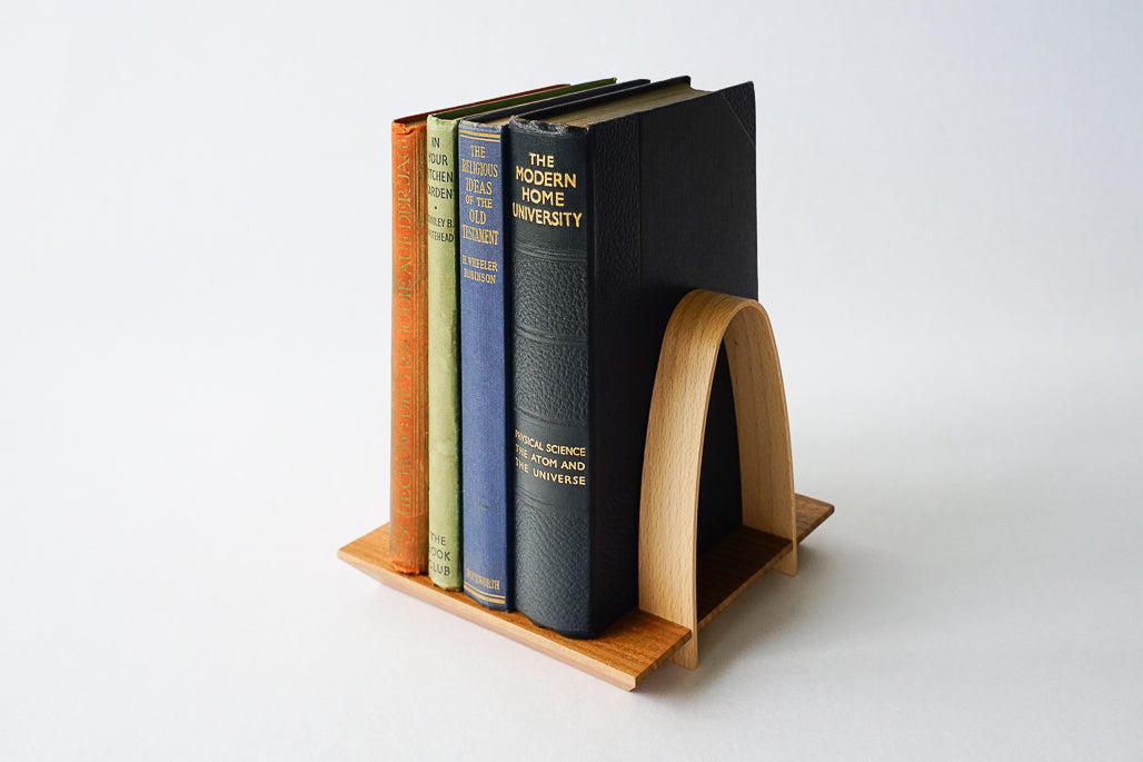Storio｜Bent wood book holder – STORIO